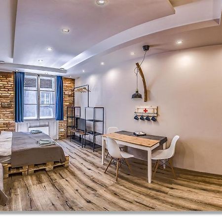 Downtown Boutique Suite Budapest Exterior photo